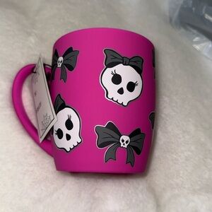NEW Cobwebs & Cauldrons Skulls and Bows Halloween Mug